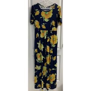"Hailey & Co." Women's Floral Short Sleeve Maxi Dress - Size MEDIUM